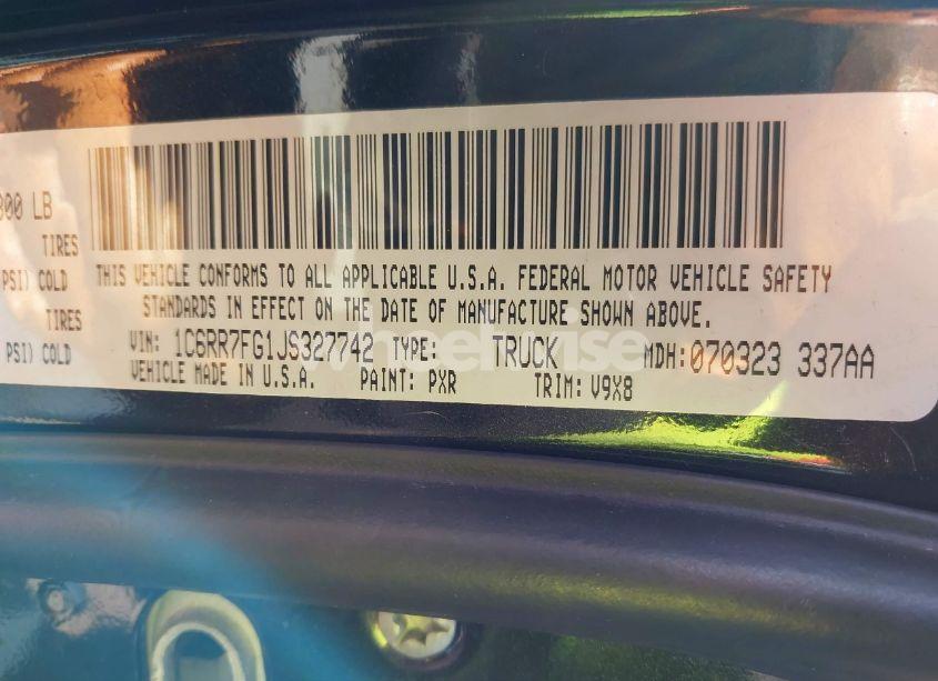 Photo 9 of 2018 Ram 1500 EXPRESS 4X4 6'4 BOX (VIN 1C6RR7FG1JS327742)