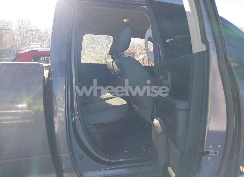 Photo 8 of 2019 Ram 1500 CLASSIC (VIN 1C6RR7FG1KS646916)