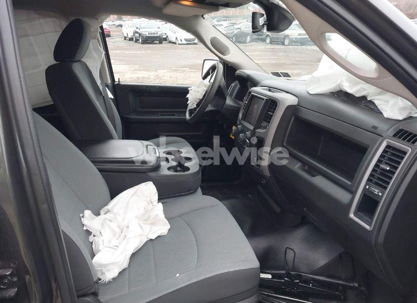 Photo 5 of 2023 Ram 1500 CLASSIC TRADESMAN 4X4 6'4 BOX (VIN 1C6RR7FG1PS538075)