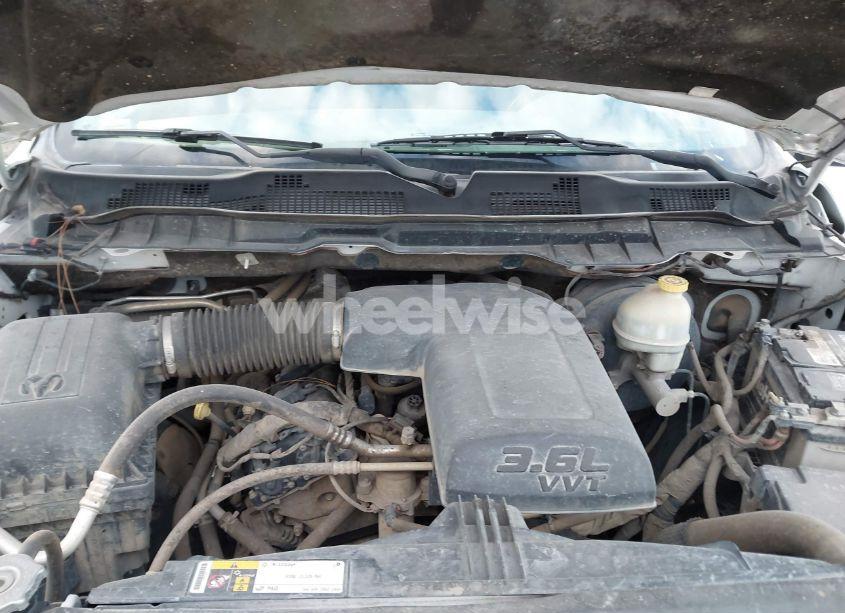 Photo 10 of 2016 Ram 1500 TRADESMAN (VIN 1C6RR7FG2GS383729)