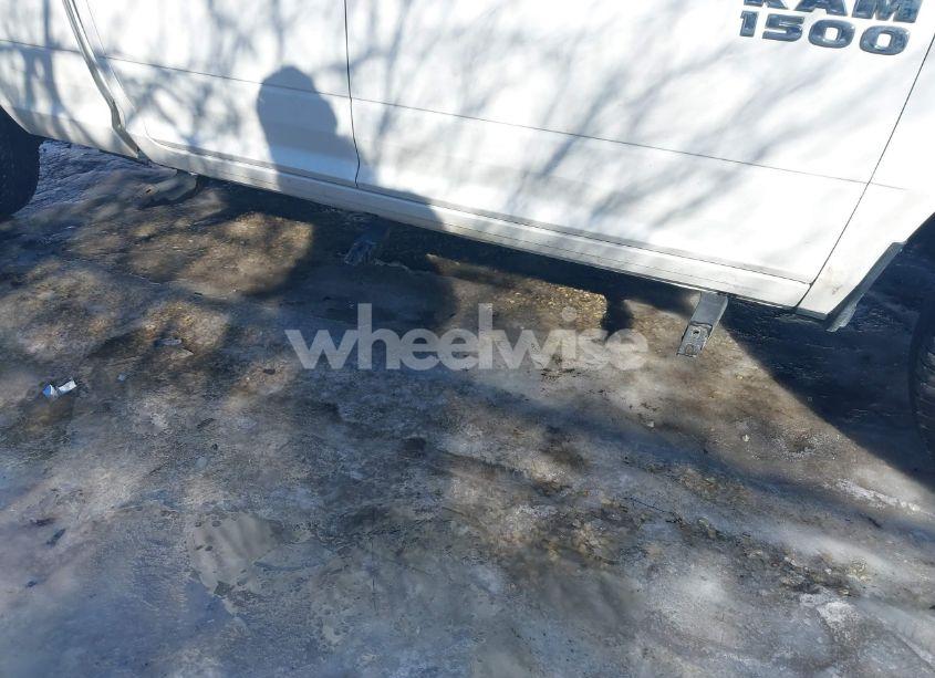 Photo 21 of 2017 Ram 1500 EXPRESS 4X4 6'4 BOX (VIN 1C6RR7FG2HS852044)