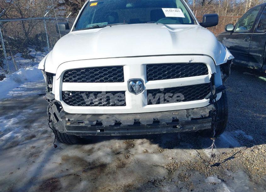 Photo 6 of 2017 Ram 1500 EXPRESS 4X4 6'4 BOX (VIN 1C6RR7FG2HS852044)