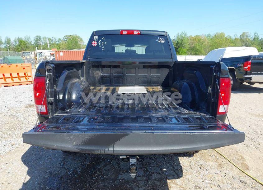 Photo 17 of 2018 Ram 1500 TRADESMAN 4X4 6'4 BOX (VIN 1C6RR7FG2JS331802)