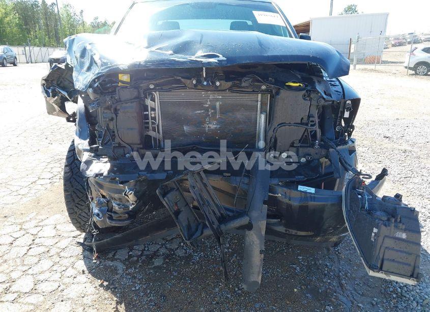 Photo 6 of 2018 Ram 1500 TRADESMAN 4X4 6'4 BOX (VIN 1C6RR7FG2JS331802)