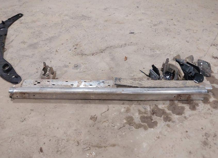 Photo 12 of 2019 Ram 1500 CLASSIC EXPRESS 4X4 6'4 BOX (VIN 1C6RR7FG2KS544282)