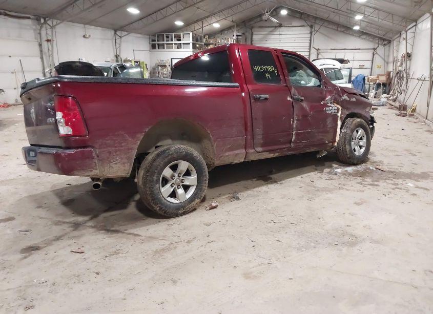 Photo 4 of 2019 Ram 1500 CLASSIC EXPRESS 4X4 6'4 BOX (VIN 1C6RR7FG2KS544282)