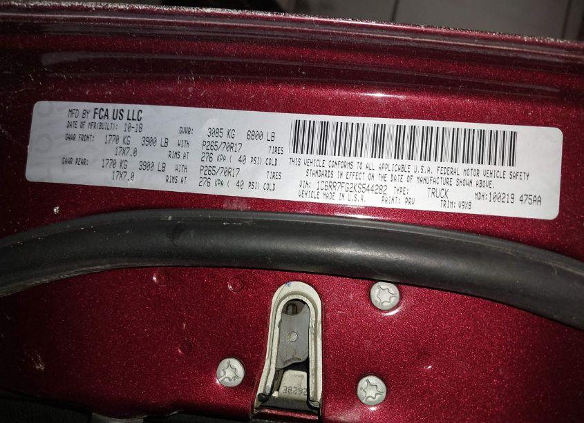 Photo 9 of 2019 Ram 1500 CLASSIC EXPRESS 4X4 6'4 BOX (VIN 1C6RR7FG2KS544282)