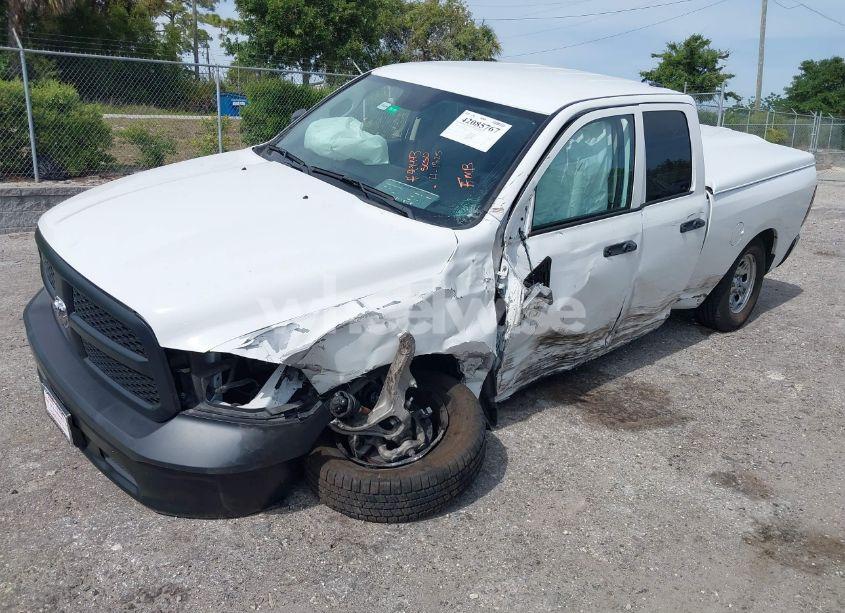 Photo 2 of 2022 Ram 1500 CLASSIC TRADESMAN 4X4 6'4 BOX (VIN 1C6RR7FG2NS187254)