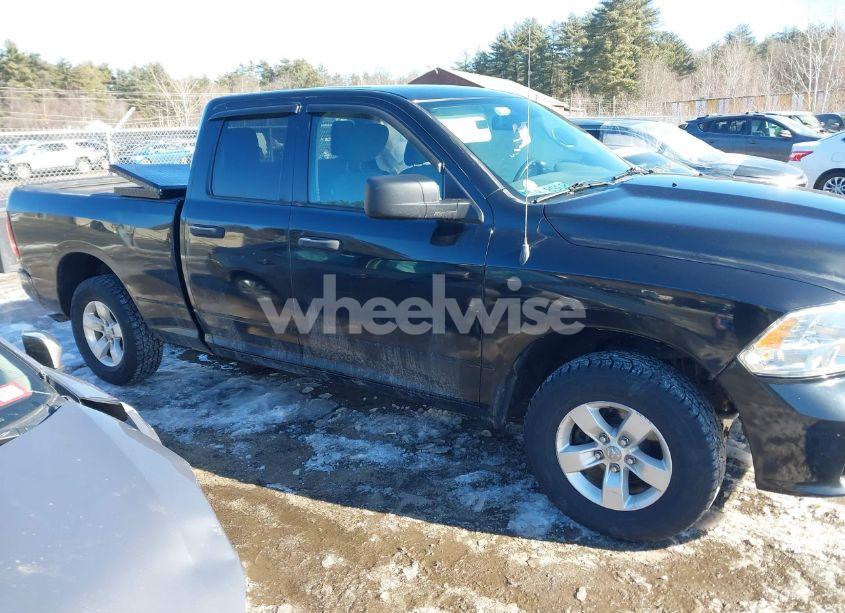 Photo 13 of 2018 Ram 1500 EXPRESS 4X4 6'4 BOX (VIN 1C6RR7FG3JS222877)