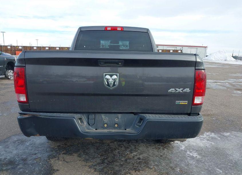 Photo 16 of 2018 Ram 1500 (VIN 1C6RR7FG3JS285039)