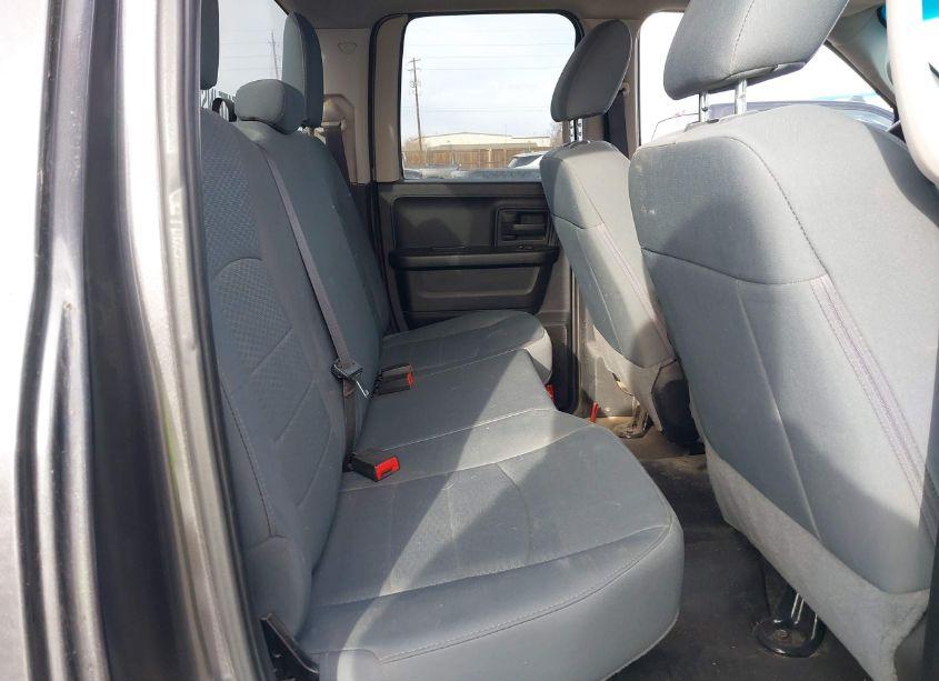 Photo 8 of 2018 Ram 1500 (VIN 1C6RR7FG3JS285039)