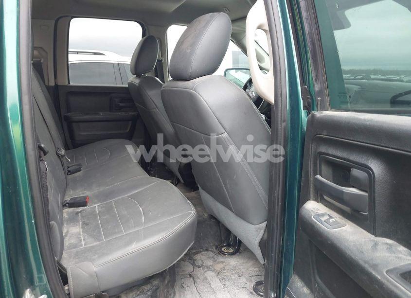 Photo 7 of 2019 Ram 1500 CLASSIC TRADESMAN 4X4 6'4 BOX (VIN 1C6RR7FG3KS645296)