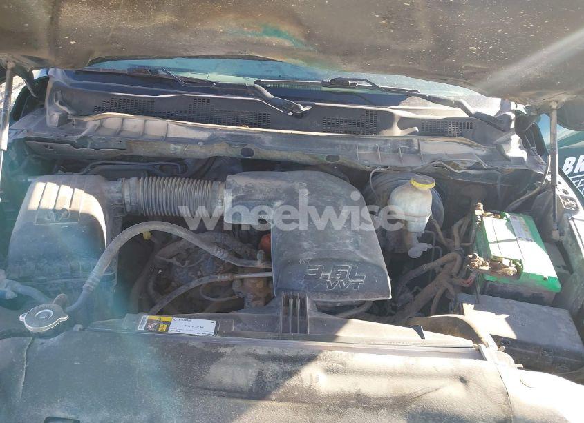 Photo 10 of 2019 Ram 1500 CLASSIC TRADESMAN 4X4 6'4 BOX (VIN 1C6RR7FG3KS645329)