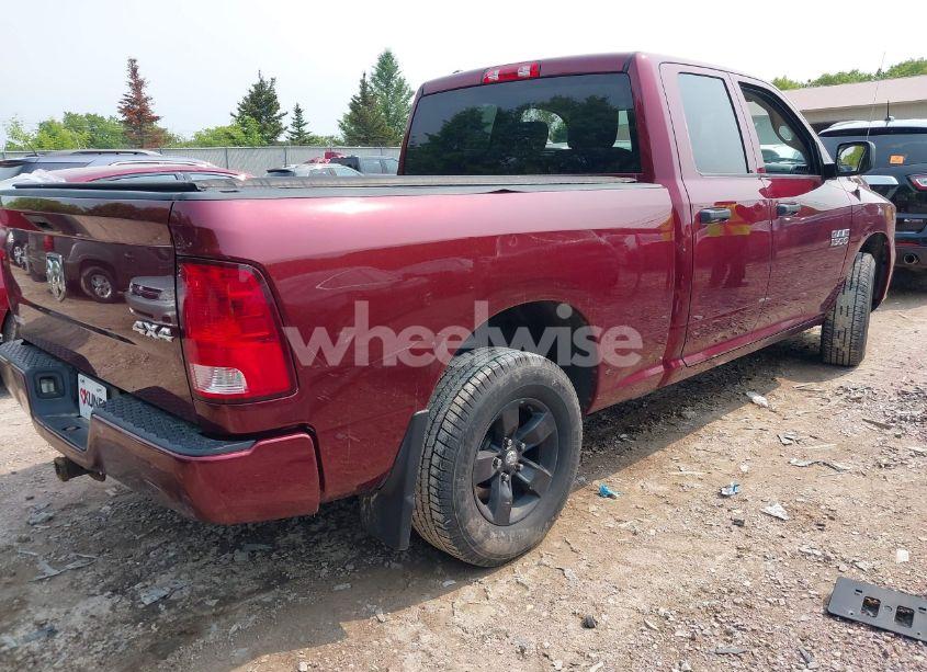 Photo 4 of 2017 Ram 1500 EXPRESS 4X4 6'4 BOX (VIN 1C6RR7FG4HS572268)