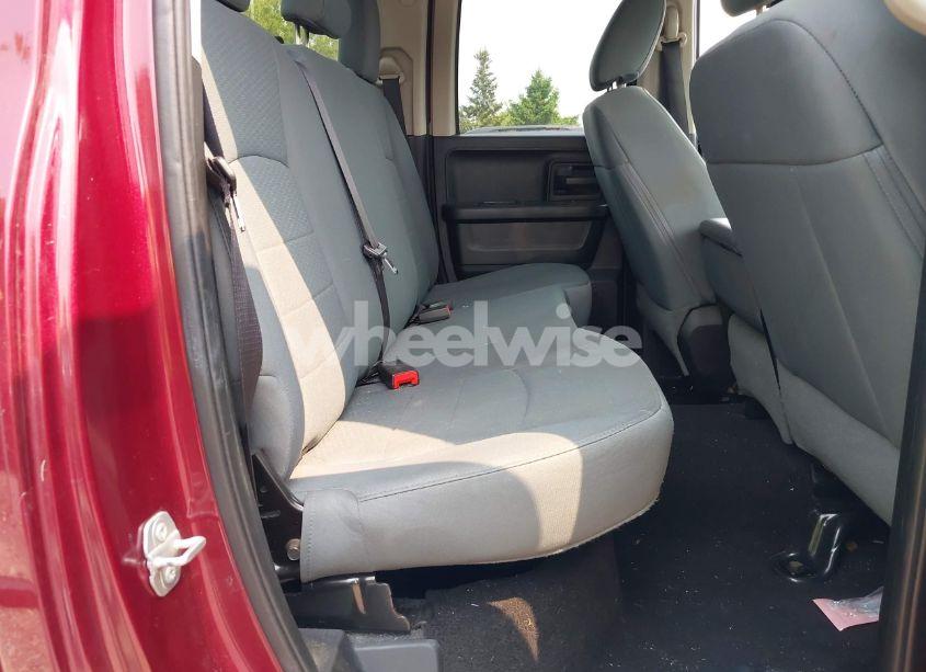 Photo 8 of 2017 Ram 1500 EXPRESS 4X4 6'4 BOX (VIN 1C6RR7FG4HS572268)