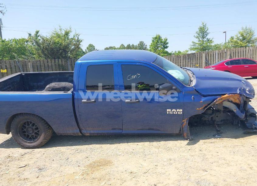 Photo 12 of 2017 Ram 1500 EXPRESS 4X4 6'4 BOX (VIN 1C6RR7FG4HS810250)