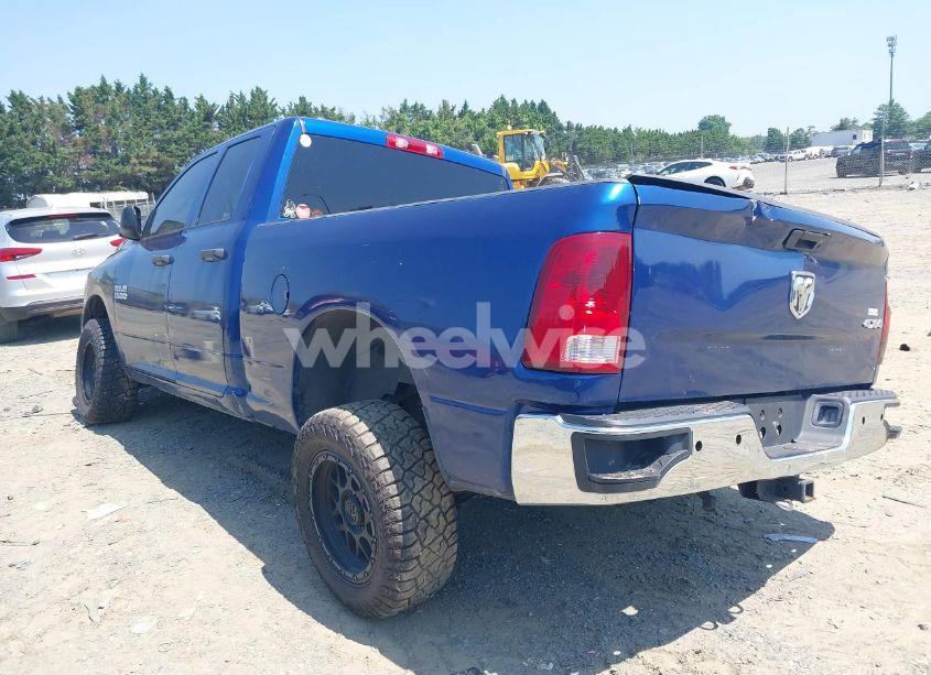 Photo 3 of 2017 Ram 1500 EXPRESS 4X4 6'4 BOX (VIN 1C6RR7FG4HS810250)