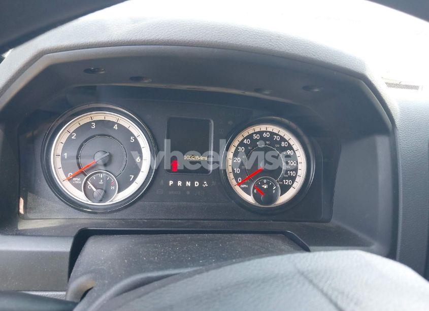 Photo 7 of 2017 Ram 1500 EXPRESS 4X4 6'4 BOX (VIN 1C6RR7FG4HS810250)