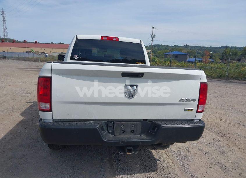 Photo 16 of 2017 Ram 1500 TRADESMAN QUAD CAB 4X4 6'4 BOX (VIN 1C6RR7FG4HS840378)