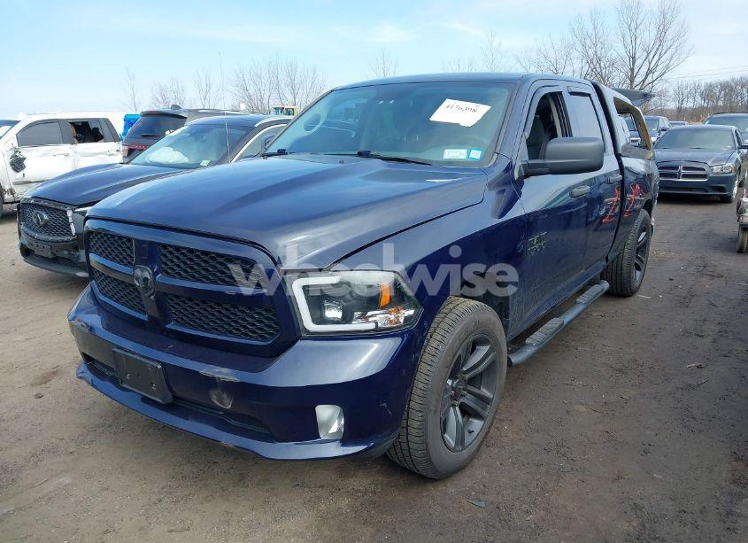 Photo 2 of 2018 Ram 1500 EXPRESS 4X4 6'4 BOX (VIN 1C6RR7FG4JS269271)