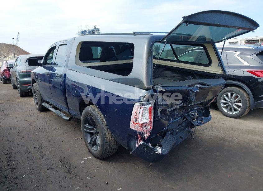 Photo 3 of 2018 Ram 1500 EXPRESS 4X4 6'4 BOX (VIN 1C6RR7FG4JS269271)