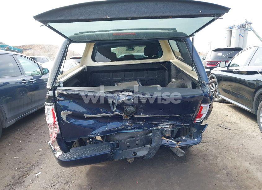 Photo 6 of 2018 Ram 1500 EXPRESS 4X4 6'4 BOX (VIN 1C6RR7FG4JS269271)