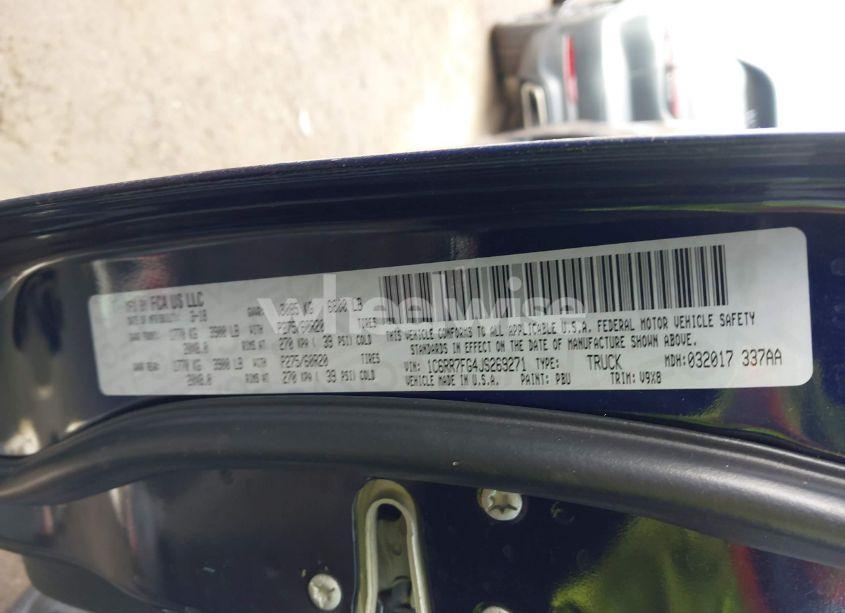 Photo 9 of 2018 Ram 1500 EXPRESS 4X4 6'4 BOX (VIN 1C6RR7FG4JS269271)