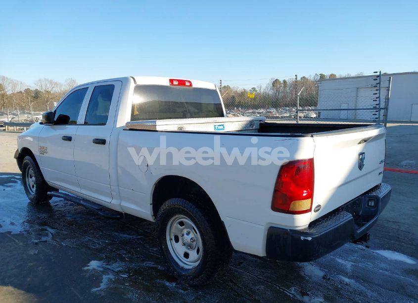 Photo 3 of 2019 Ram 1500 CLASSIC TRADESMAN 4X4 6'4 BOX (VIN 1C6RR7FG4KS615112)