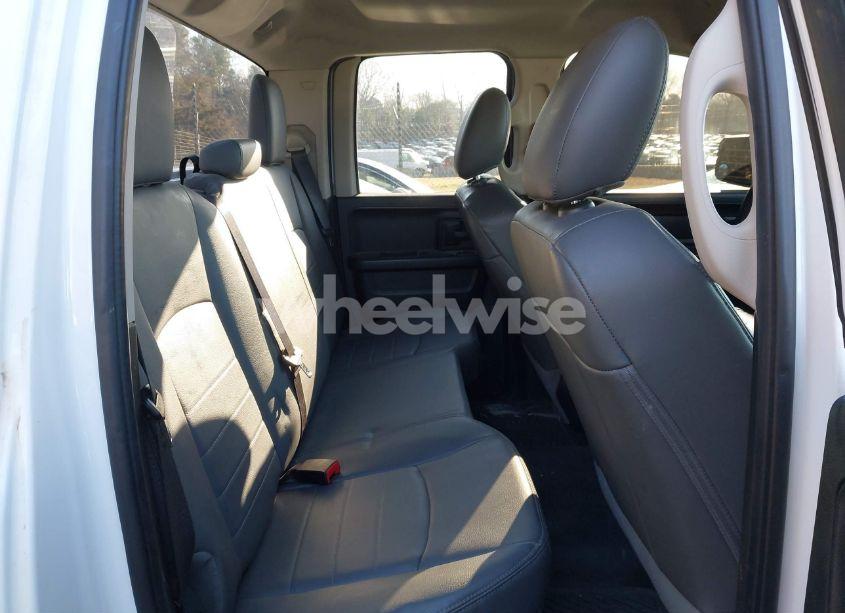 Photo 8 of 2019 Ram 1500 CLASSIC TRADESMAN 4X4 6'4 BOX (VIN 1C6RR7FG4KS615112)