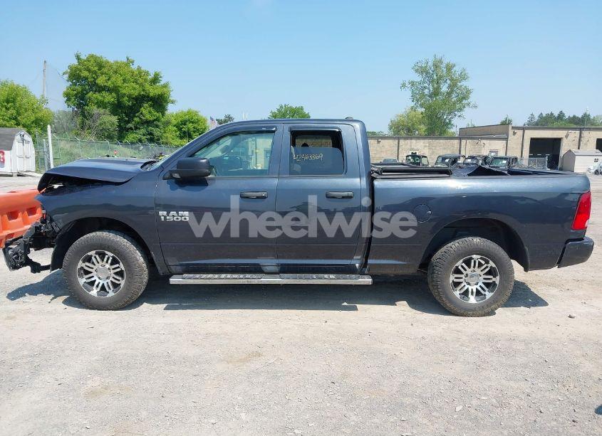Photo 15 of 2019 Ram 1500 CLASSIC EXPRESS 4X4 6'4 BOX (VIN 1C6RR7FG4KS624571)