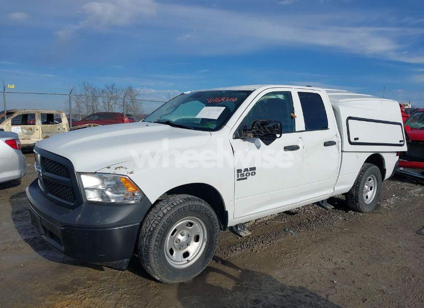Photo 2 of 2020 Ram 1500 CLASSIC (VIN 1C6RR7FG4LS126985)