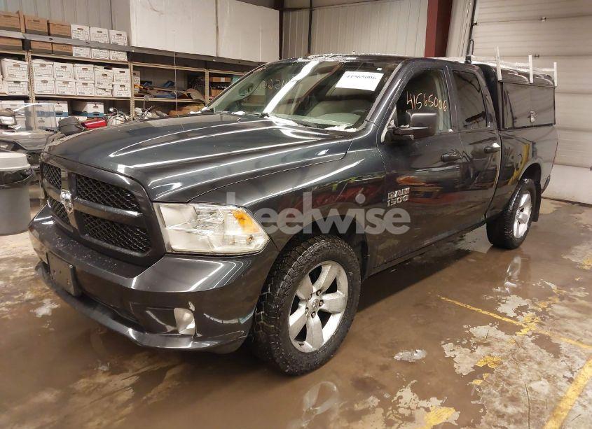 Photo 2 of 2016 Ram 1500 EXPRESS (VIN 1C6RR7FG5GS132770)