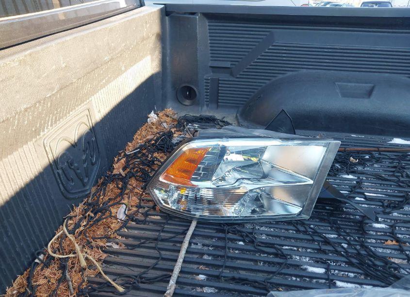 Photo 12 of 2017 Ram 1500 EXPRESS 4X4 6'4 BOX (VIN 1C6RR7FG5HS508854)