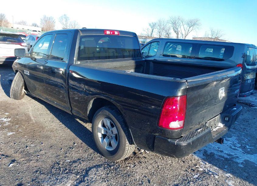 Photo 3 of 2017 Ram 1500 EXPRESS 4X4 6'4 BOX (VIN 1C6RR7FG5HS508854)