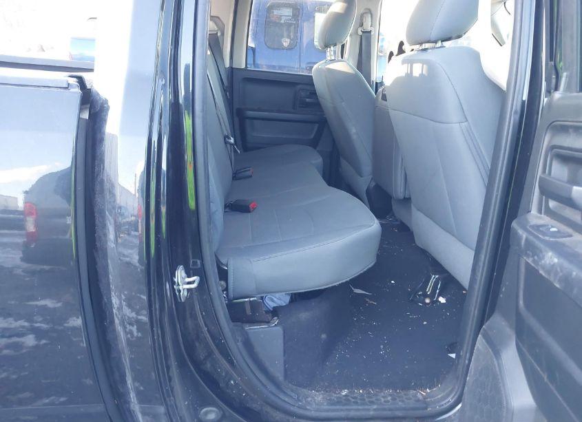 Photo 8 of 2017 Ram 1500 EXPRESS 4X4 6'4 BOX (VIN 1C6RR7FG5HS508854)