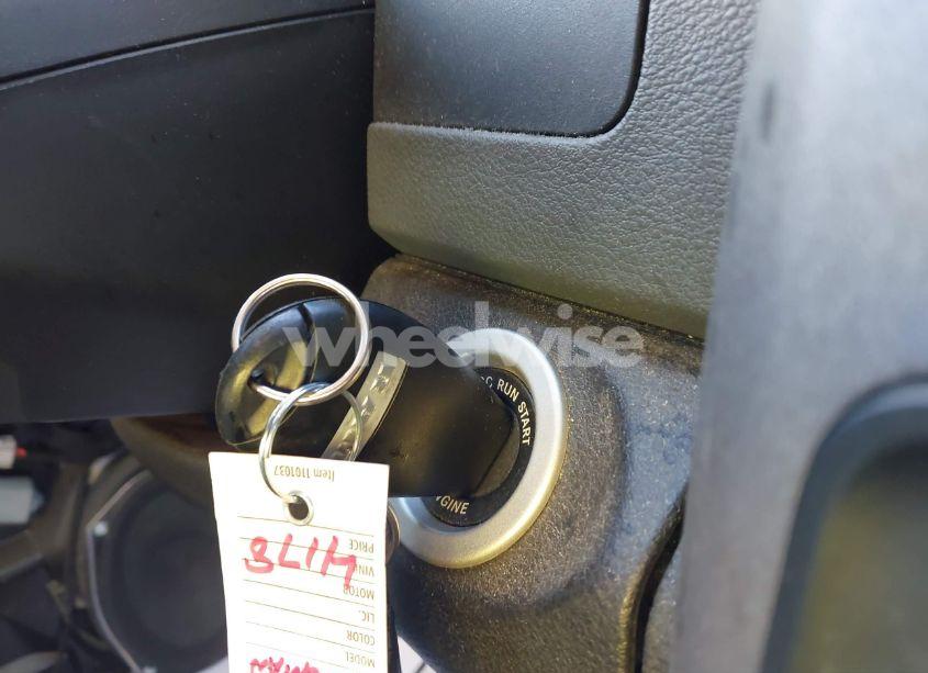 Photo 11 of 2018 Ram 1500 (VIN 1C6RR7FG5JS326965)