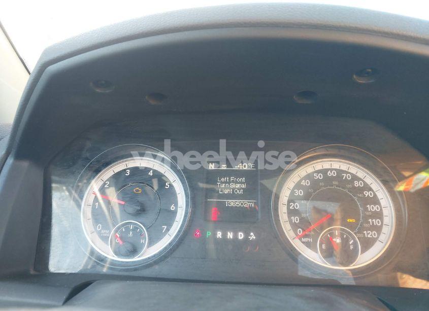 Photo 7 of 2018 Ram 1500 (VIN 1C6RR7FG5JS326965)