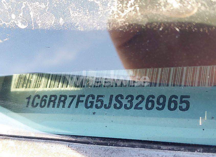 Photo 9 of 2018 Ram 1500 (VIN 1C6RR7FG5JS326965)