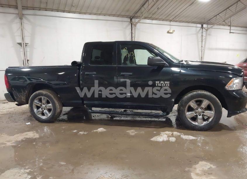 Photo 13 of 2019 Ram 1500 CLASSIC EXPRESS 4X4 6'4 BOX (VIN 1C6RR7FG5KS503144)