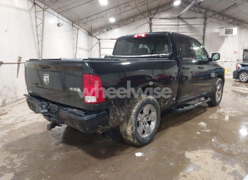 Photo 4 of 2019 Ram 1500 CLASSIC EXPRESS 4X4 6'4 BOX (VIN 1C6RR7FG5KS503144)