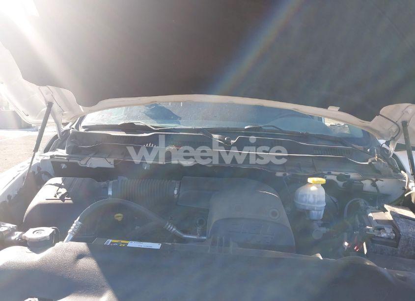 Photo 10 of 2019 Ram 1500 CLASSIC TRADESMAN 4X4 6'4 BOX (VIN 1C6RR7FG5KS597588)