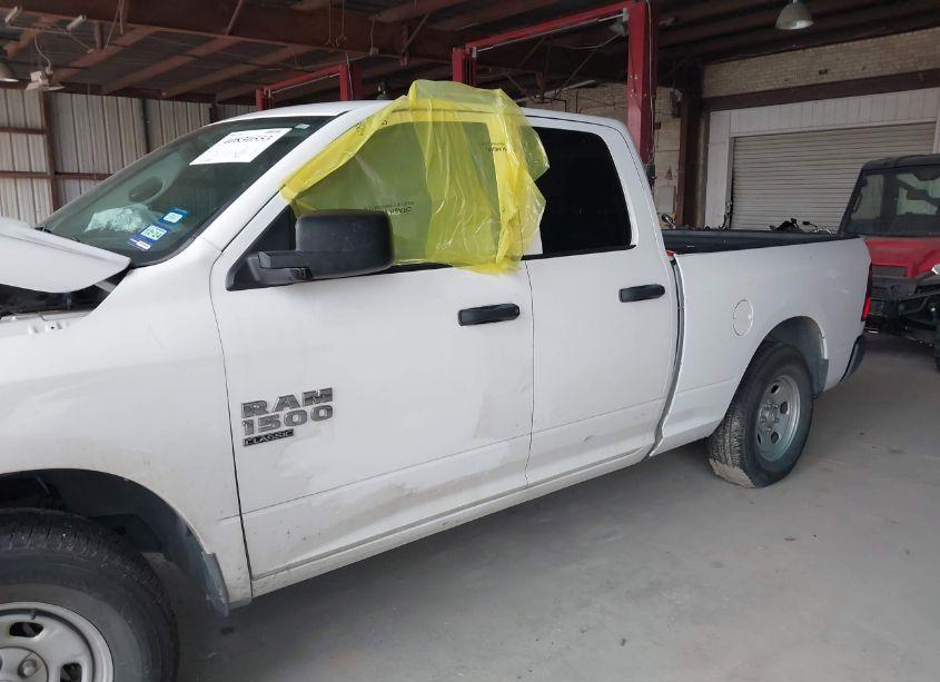 Photo 13 of 2022 Ram 1500 CLASSIC TRADESMAN 4X4 6'4 BOX (VIN 1C6RR7FG5NS139358)