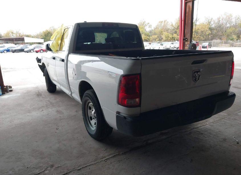 Photo 3 of 2022 Ram 1500 CLASSIC TRADESMAN 4X4 6'4 BOX (VIN 1C6RR7FG5NS139358)