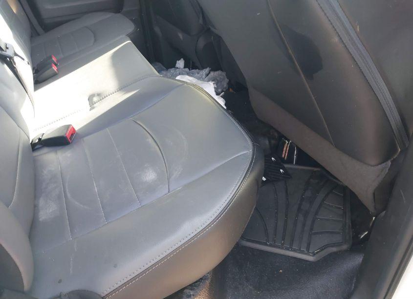 Photo 7 of 2022 Ram 1500 CLASSIC TRADESMAN 4X4 6'4 BOX (VIN 1C6RR7FG5NS139358)