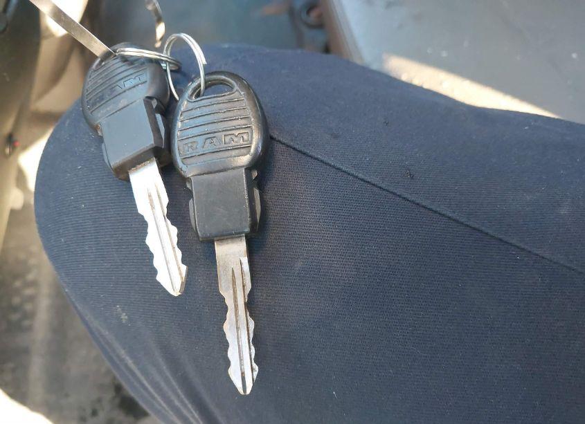 Photo 11 of 2016 Ram 1500 TRADESMAN (VIN 1C6RR7FG6GS193318)