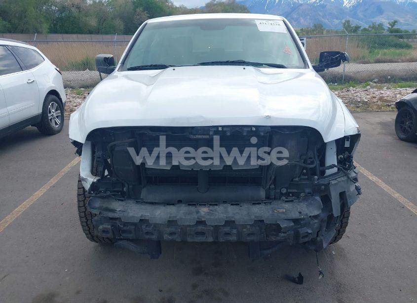 Photo 13 of 2017 Ram 1500 EXPRESS 4X4 6'4 BOX (VIN 1C6RR7FG6HS698602)