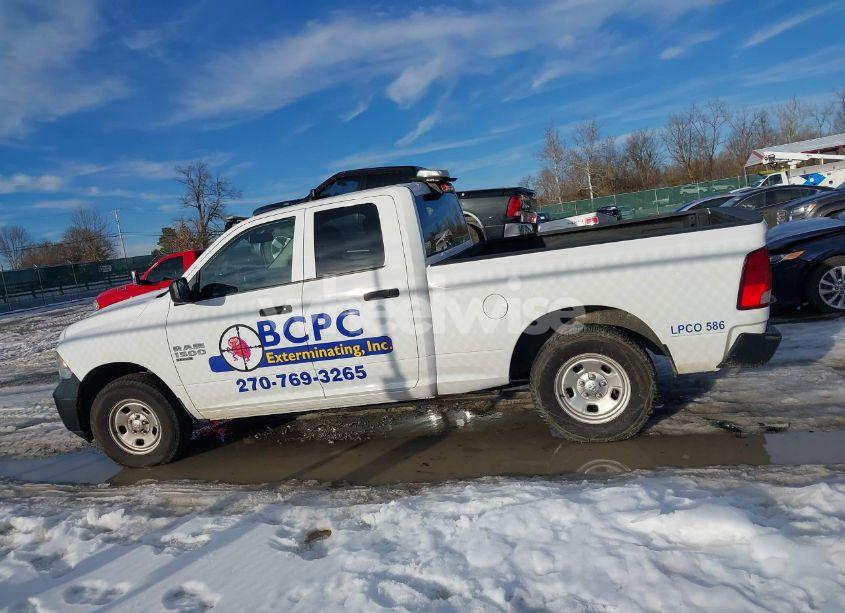 Photo 14 of 2019 Ram 1500 CLASSIC TRADESMAN 4X4 6'4 BOX (VIN 1C6RR7FG6KS708844)