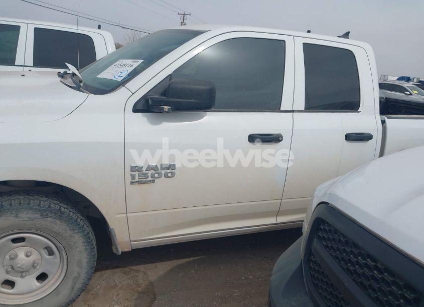 Photo 14 of 2022 Ram 1500 CLASSIC TRADESMAN 4X4 6'4 BOX (VIN 1C6RR7FG6NS244913)