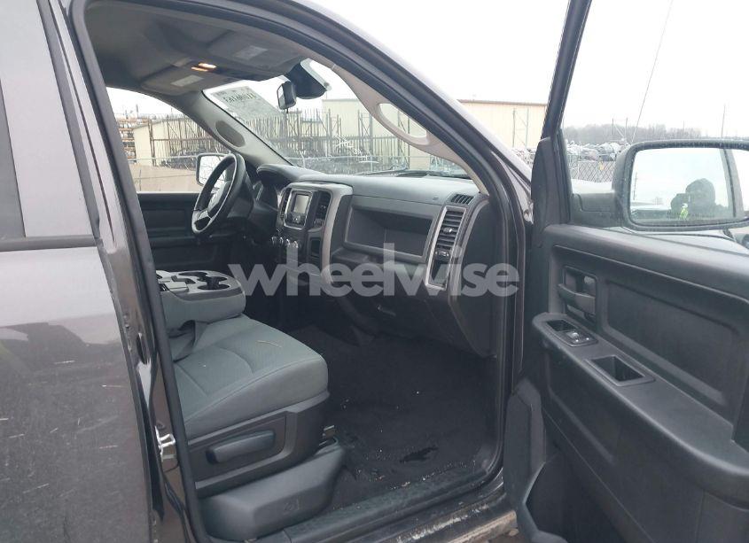 Photo 5 of 2015 Ram 1500 EXPRESS (VIN 1C6RR7FG7FS648787)