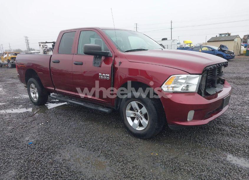 2017 Ram 1500 EXPRESS 4X4 6'4 BOX (VIN 1C6RR7FG7HS510427) main photo